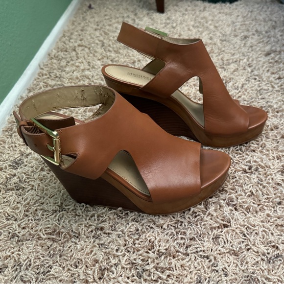 Michael Kors Josephine Wedge - Size 7 - Picture 13 of 15